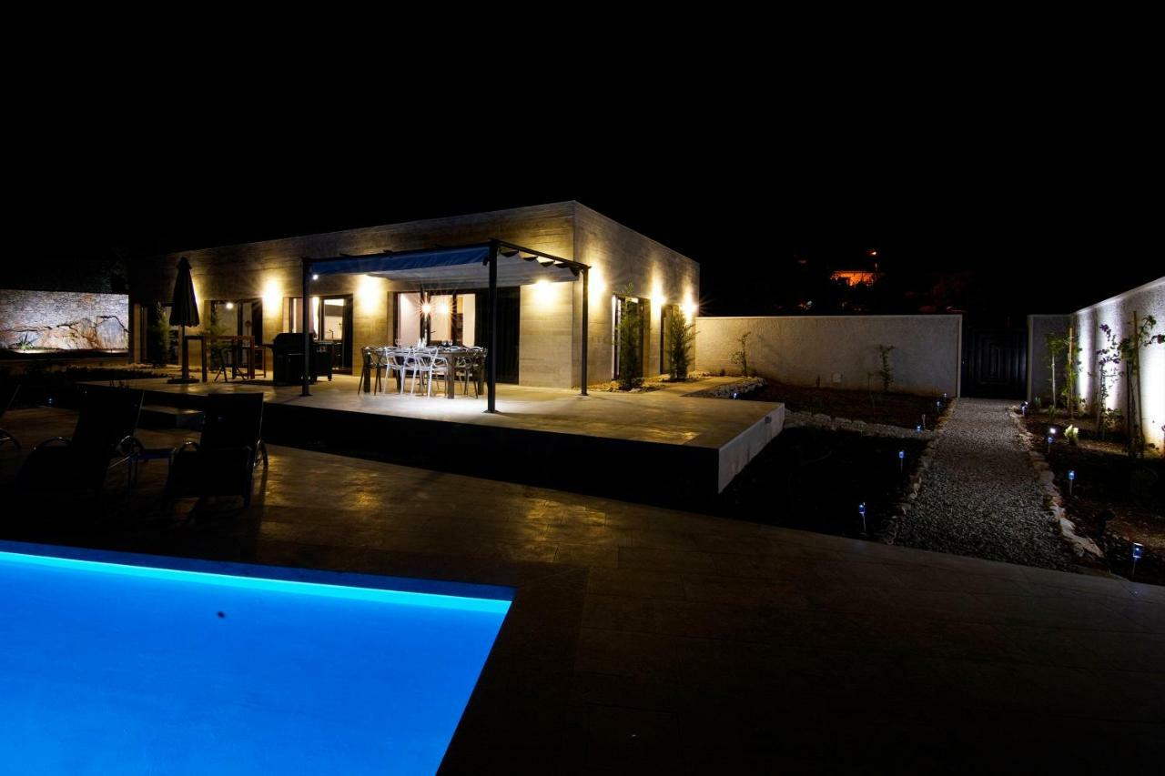 Pietra Villa *