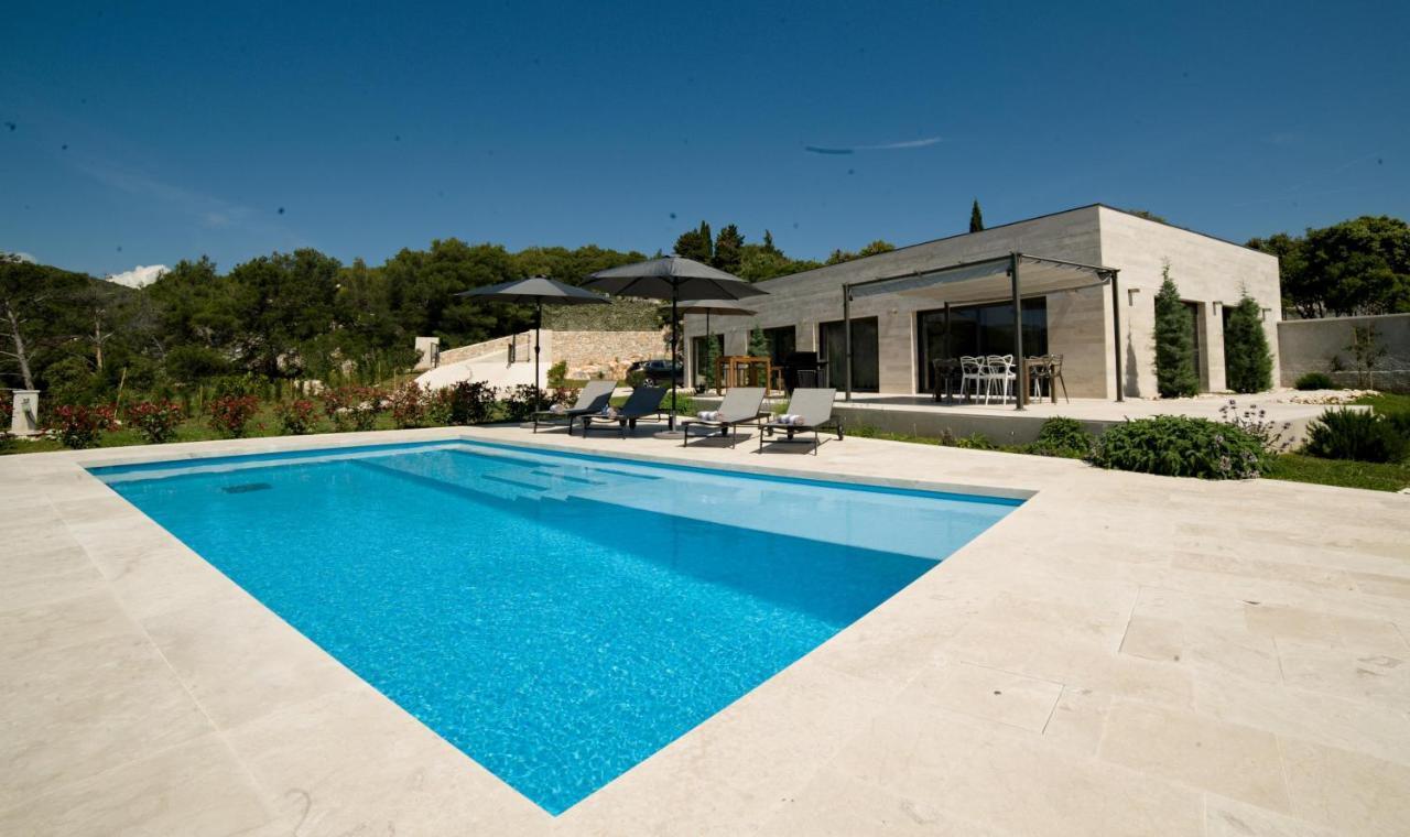Villa Pietra *